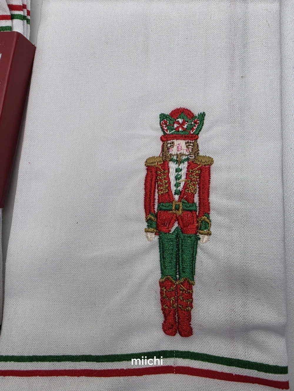 Lenox Holiday Napkins Nutcracker Set of 4 - White with Red & Green